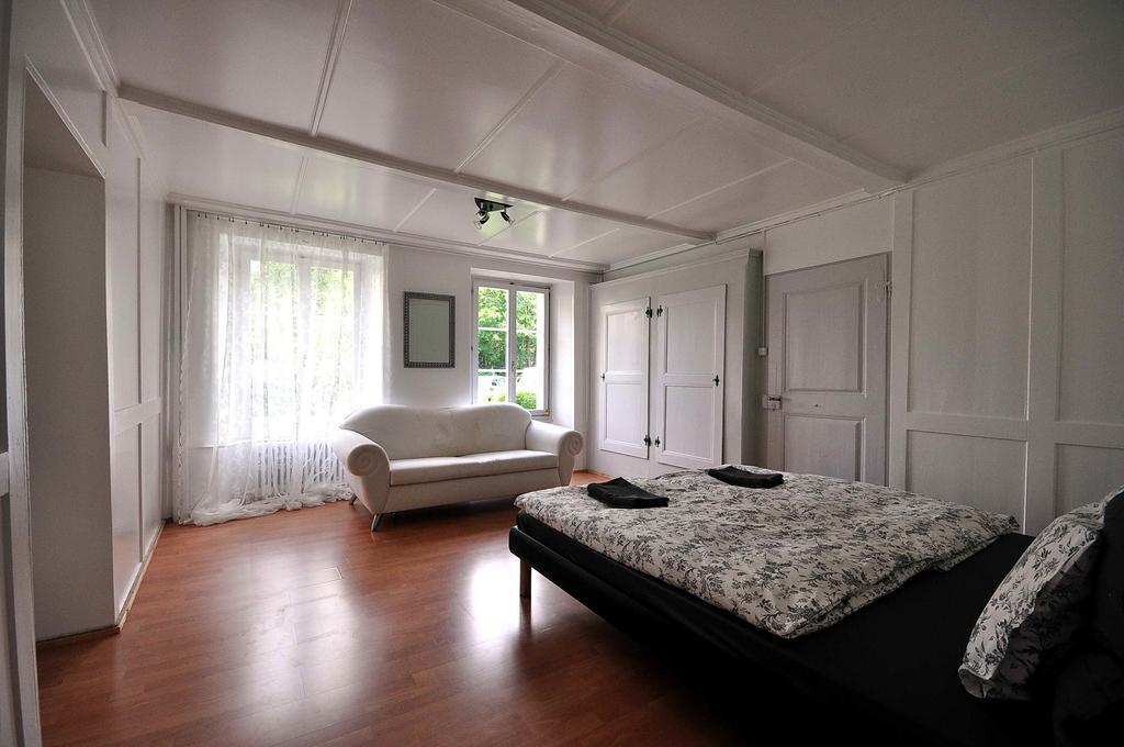 Interlaken Town House Sleeps 12 Guests Central Bagian luar foto