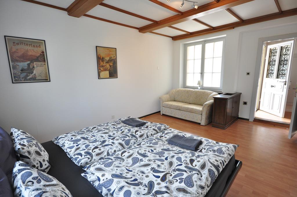 Interlaken Town House Sleeps 12 Guests Central Ruang foto